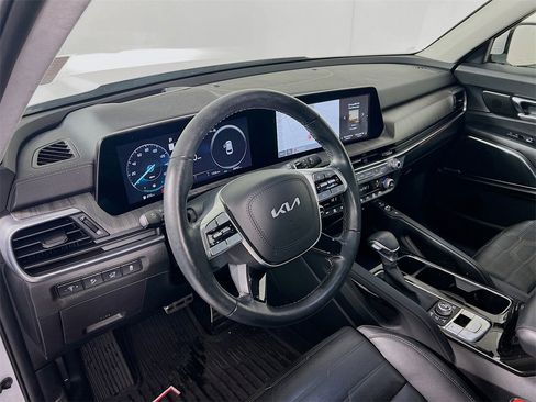 Certified 2024 Kia Telluride SX Prestige image 10