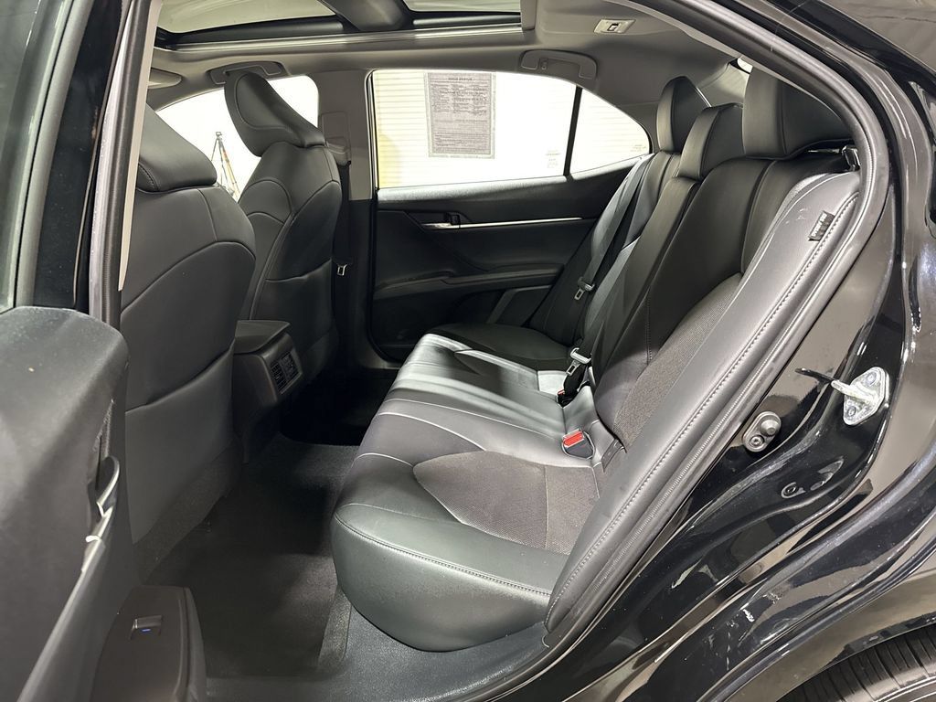 Used 2023 Toyota Camry XLE FWD image 23