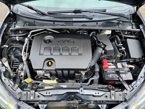 Used 2014 Toyota Corolla S image 35