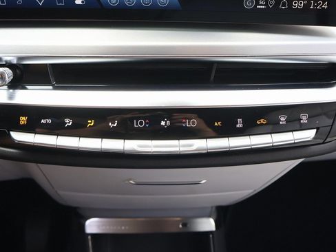 New 2026 Cadillac Lyriq Sport image 27