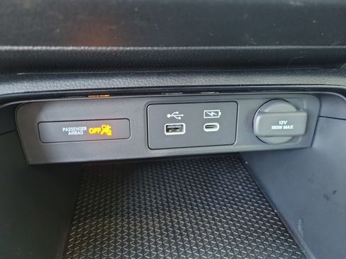 Used 2025 Honda CR-V EX image 18