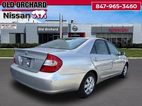 Used 2004 Toyota Camry FWD image 4