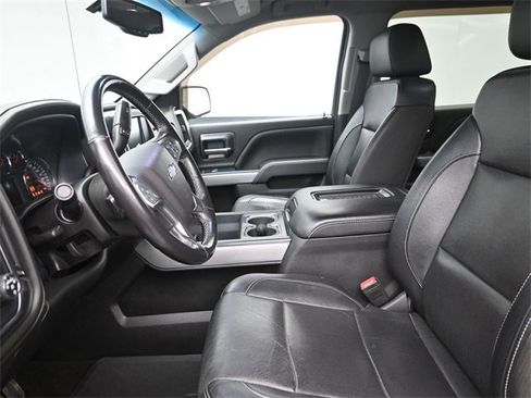 Used 2018 Chevrolet Silverado 1500 LTZ Z71 w/ Centennial Edition image 4