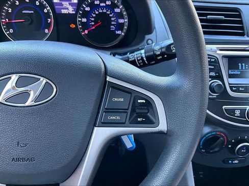 Used 2016 Hyundai Accent SE FWD image 24