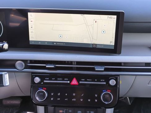 New 2026 Hyundai Tucson Limited AWD/4WD image 16