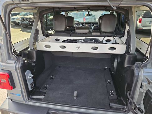 Used 2023 Jeep Wrangler Unlimited Rubicon 4xe w/ Cold Weather Group image 33