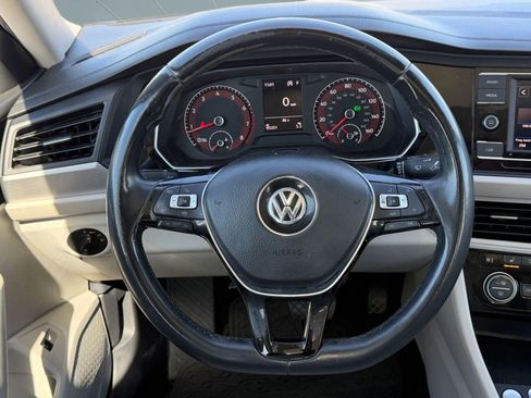 Used 2019 Volkswagen Jetta S image 16