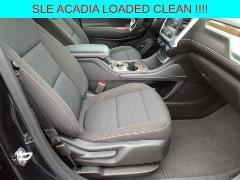 Used 2022 GMC Acadia SLE w/ Driver Convenience Package image 8