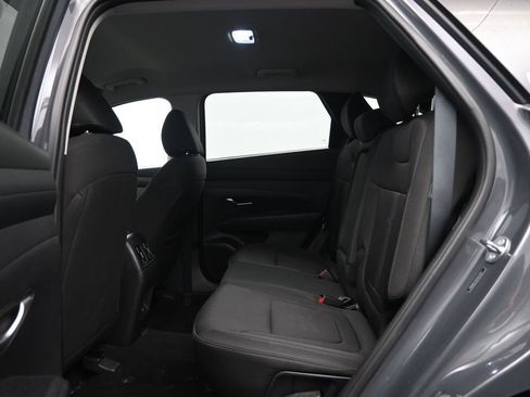 Used 2025 Hyundai Tucson SEL AWD/4WD image 24