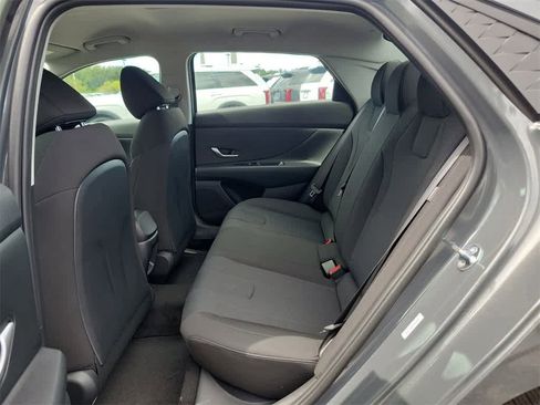 New 2025 Hyundai Elantra SE w/ Cargo Package image 10