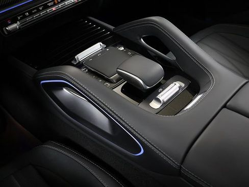 New 2026 Mercedes-Benz GLE 63 AMG S image 28