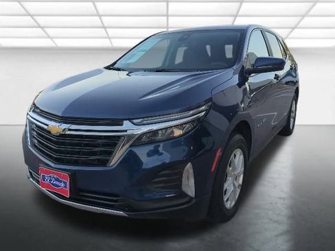 Used 2023 Chevrolet Equinox LT image 25