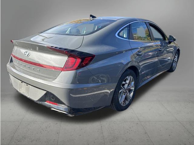 Used 2022 Hyundai Sonata SEL w/ Preferred Accessory Package FWD image 4