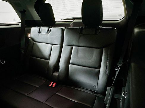 Used 2023 Ford Explorer Limited w/ Equipment Group 301A image 29