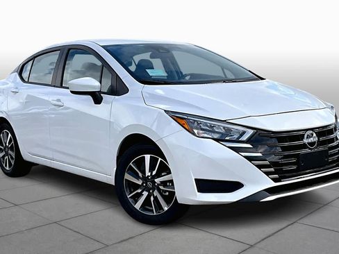 New 2025 Nissan Versa SV w/ Trunk Package image 2