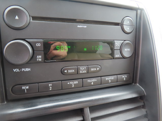 Used 2007 Mercury Mountaineer AWD image 22