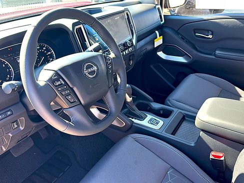 New 2026 Nissan Frontier SV w/ SV Convenience Package image 9