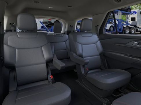 New 2026 Ford Explorer Active w/ Active Comfort Package AWD/4WD image 13