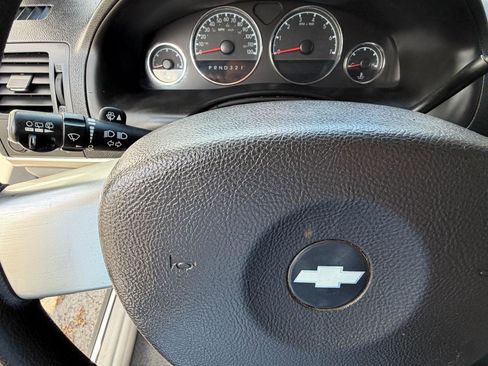 Used 2008 Chevrolet Uplander w/ Climate Package image 30