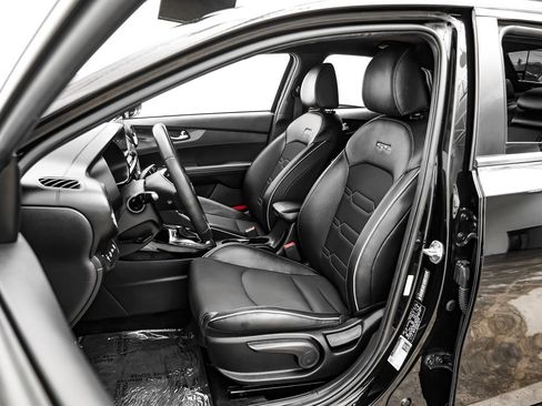 Used 2021 Kia Forte GT-Line image 31