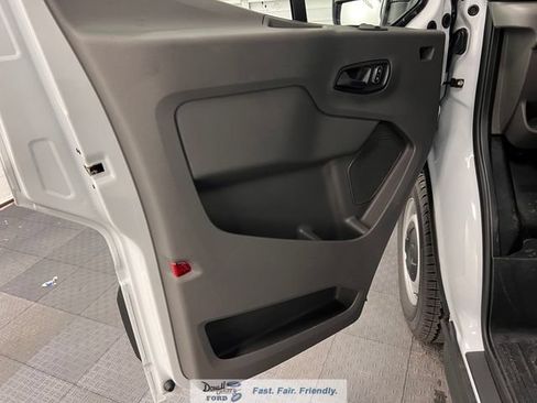 New 2026 Ford Transit 250 148 Medium Roof w/ Load Area Protection Package RWD image 30