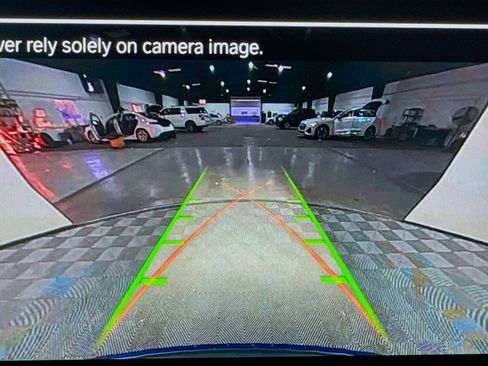 Used 2020 BMW X5 sDrive40i w/ Premium Package image 18