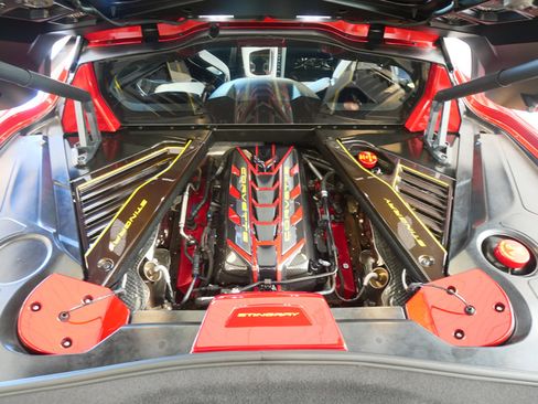 Used 2022 Chevrolet Corvette Stingray Preferred Cpe w/ Z51 Performance Package RWD image 21