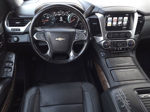 Used 2020 Chevrolet Tahoe Premier w/ RST 6.2L Performance Edition image 14