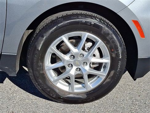 Used 2024 Chevrolet Equinox LT image 8