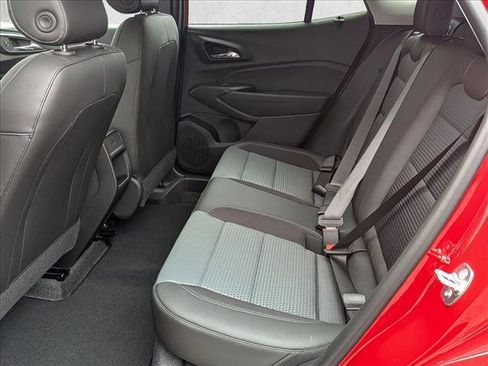 New 2026 Chevrolet Trax LT w/ Driver Confidence Package image 14