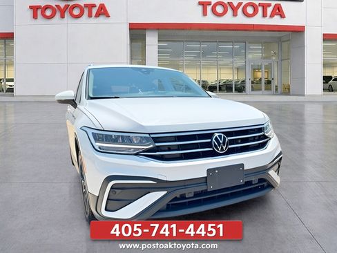 Used 2024 Volkswagen Tiguan SE AWD/4WD image 8