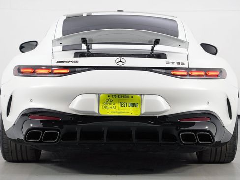 Used 2024 Mercedes-Benz AMG GT 63 image 11