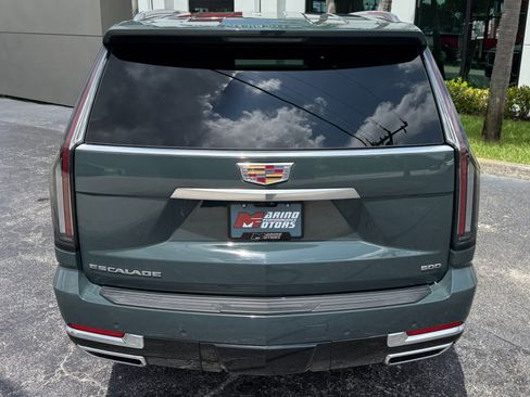 Used 2025 Cadillac Escalade Premium Luxury w/ Touring Package AWD/4WD image 18