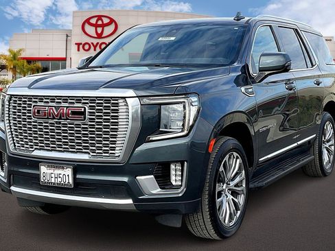 Used 2021 GMC Yukon Denali w/ Advanced Technology Package image 11