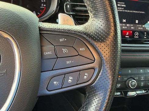 Used 2024 Dodge Durango GT AWD/4WD image 29