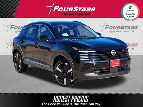 New 2026 Nissan Kicks SR image 1