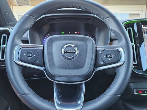 Certified 2023 Volvo XC40 Recharge Plus w/ Protection Package Premier AWD/4WD image 22