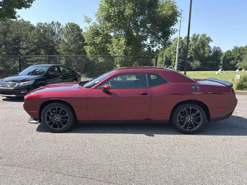 Used 2022 Dodge Challenger GT w/ Blacktop Package AWD/4WD image 4