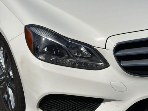 Used 2016 Mercedes-Benz E 350 Sedan image 7
