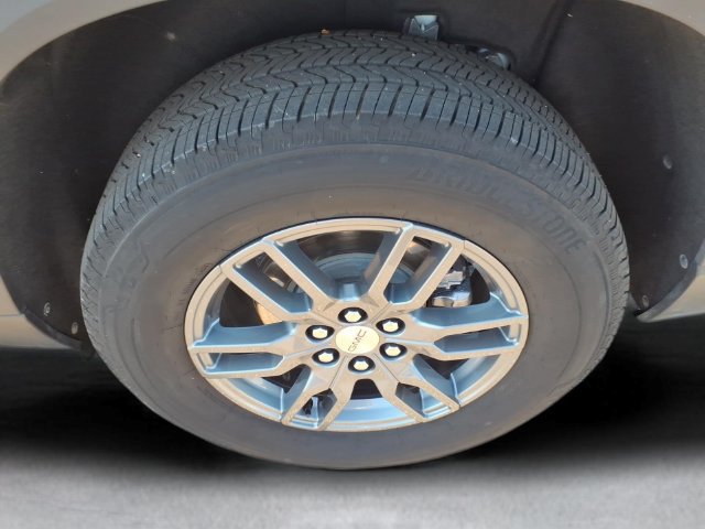 Used 2025 GMC Acadia Elevation AWD/4WD image 21