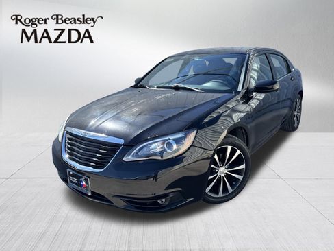 Used 2014 Chrysler 200 Touring w/ 200 S Group image 1