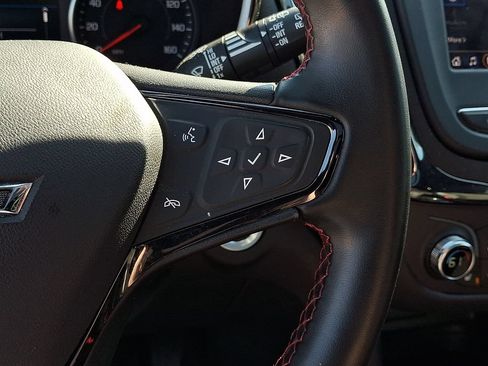 Used 2024 Chevrolet Equinox RS AWD/4WD image 21