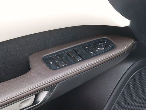 Used 2024 Lexus RX 350 AWD image 11