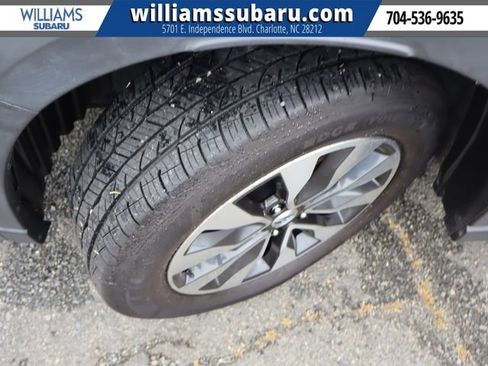 Used 2024 Subaru Outback Limited AWD/4WD image 43