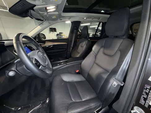 Used 2023 Volvo XC90 B6 Plus w/ Protection Package Premier AWD/4WD image 2