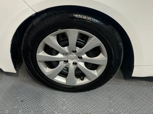 Used 2023 Toyota Corolla LE FWD image 24