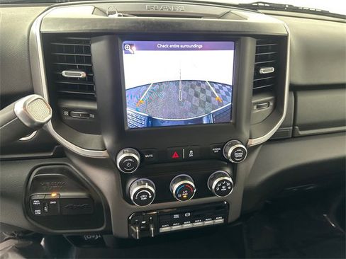 Used 2019 RAM 3500 Big Horn image 28