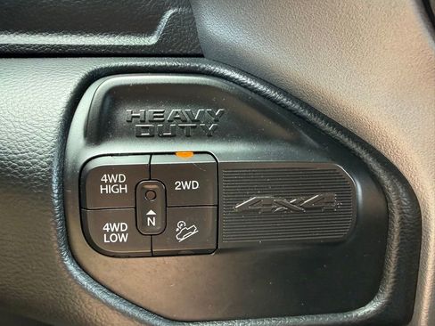 Used 2020 RAM 2500 Laramie AWD/4WD image 16