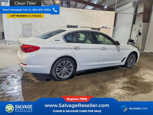 Used 2018 BMW 530e xDrive AWD/4WD image 4