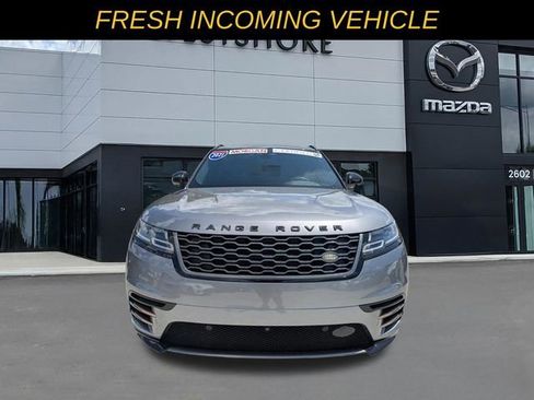 Used 2021 Land Rover Range Rover Velar R-Dynamic S image 7